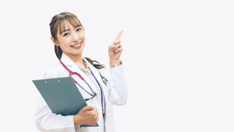 医療スタッフの女性